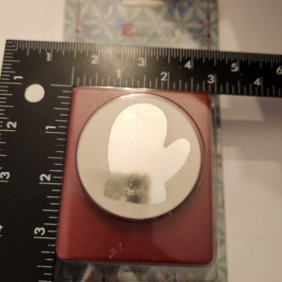 Mitten Glove Super Jumbo Hole Punch Emagination paper Scrapbook Craft Shapes - Picture 3 of 6